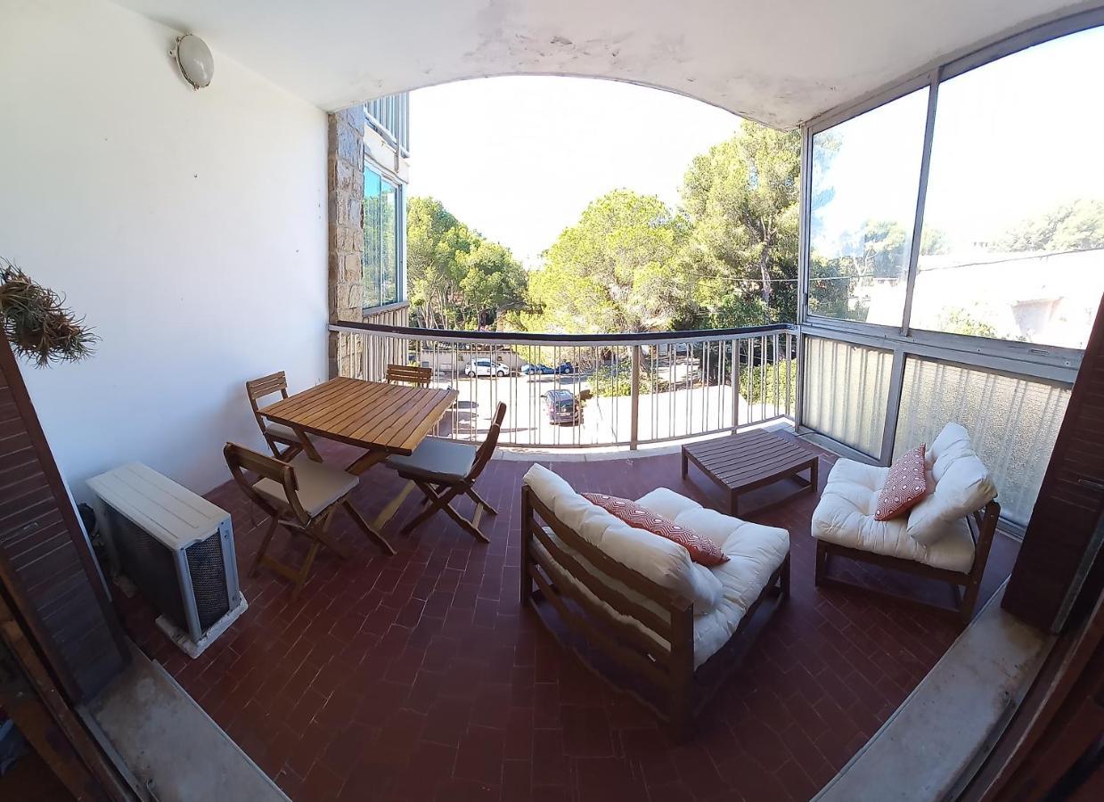 Loft Climatise "La Pinede", 50 M2, Tres Calme, 5 Mn A Pied Des Plages, Lit King Size La Seyne-sur-Mer Zewnętrze zdjęcie